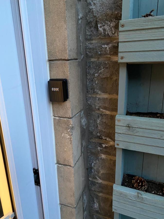 Westons Hideaway, 2 Bed, Free Parking, 6 Mins Walk To Beach, Exterior photo